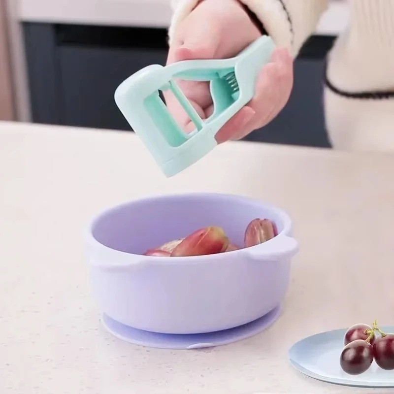 Tomato Slicer Cutter Grape Tools Cherry Fruit Salad Splitter Artifact for Toddle gallery