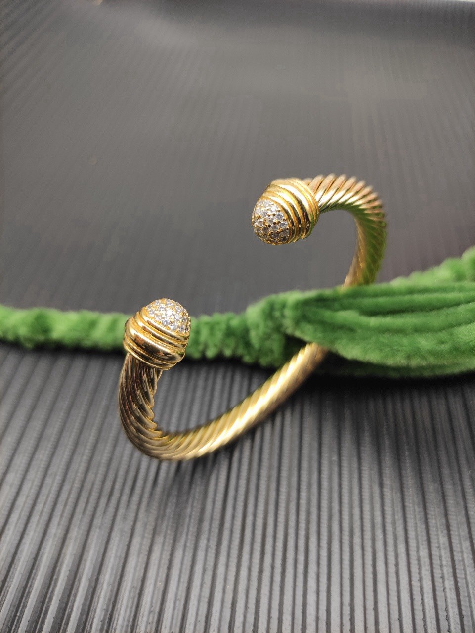 David Yurman 18k Yellow Gold Cable Cuff Bracelet w/ Round Pavé Diamonds gallery