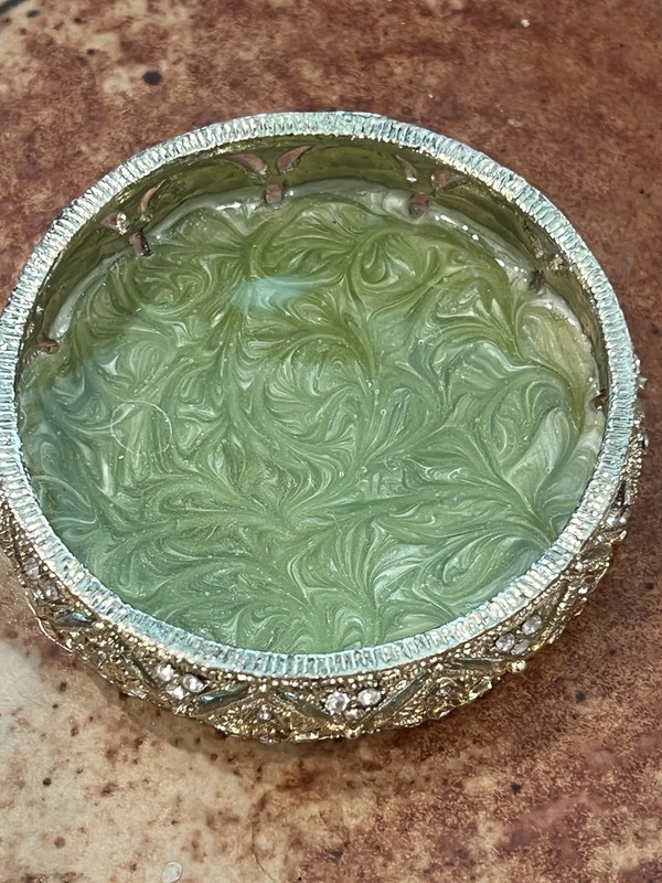 New in Box - Olivia Riegel Silver Windsor Round Box Collectible gallery