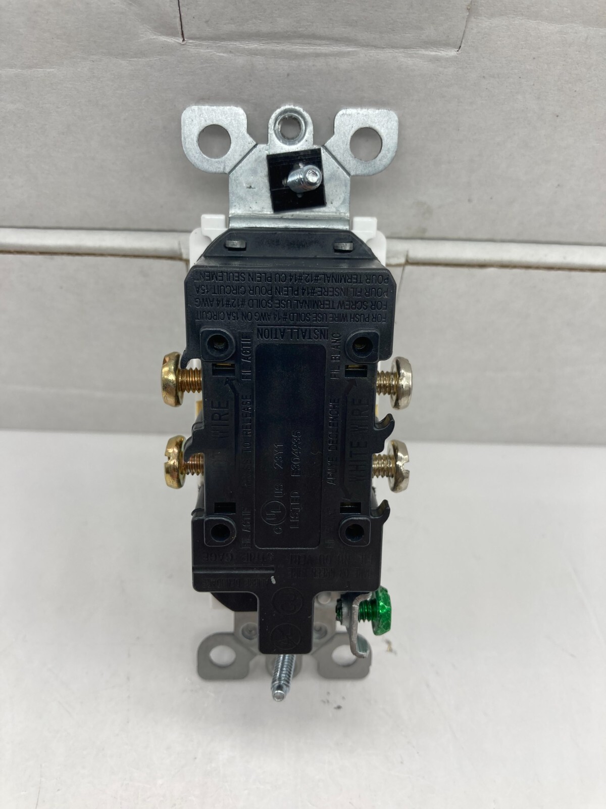 30Pack White TR Decora Duplex Outlet Receptacle 15 Amp 125 Volt Tamper Resistant gallery