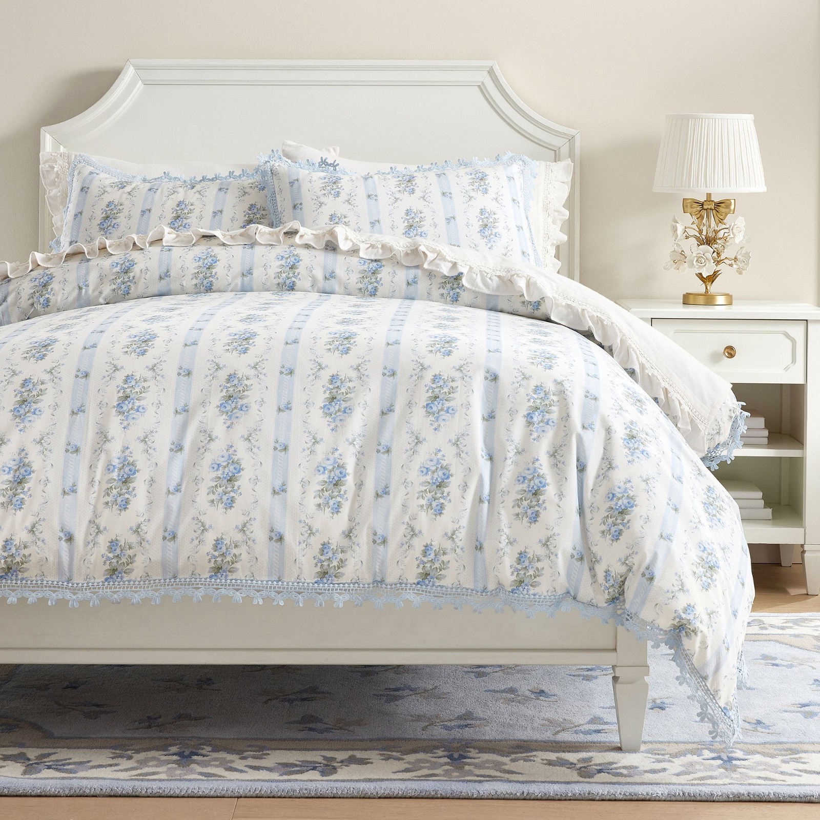 Pottery Barn LoveShackFancy Dreamy Days Duvet Cover - Blue/Ivory gallery