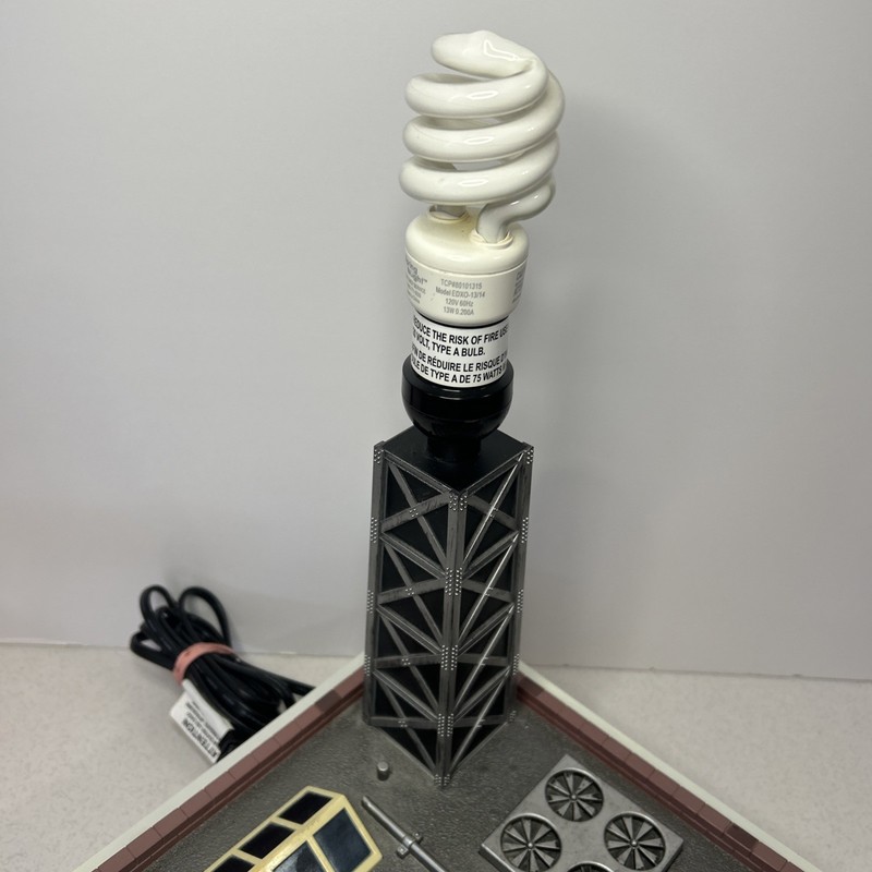 Marvel's Spider-Man Lamp with Spider-Man Theme Song - 2004 - No Lamp Shade gallery