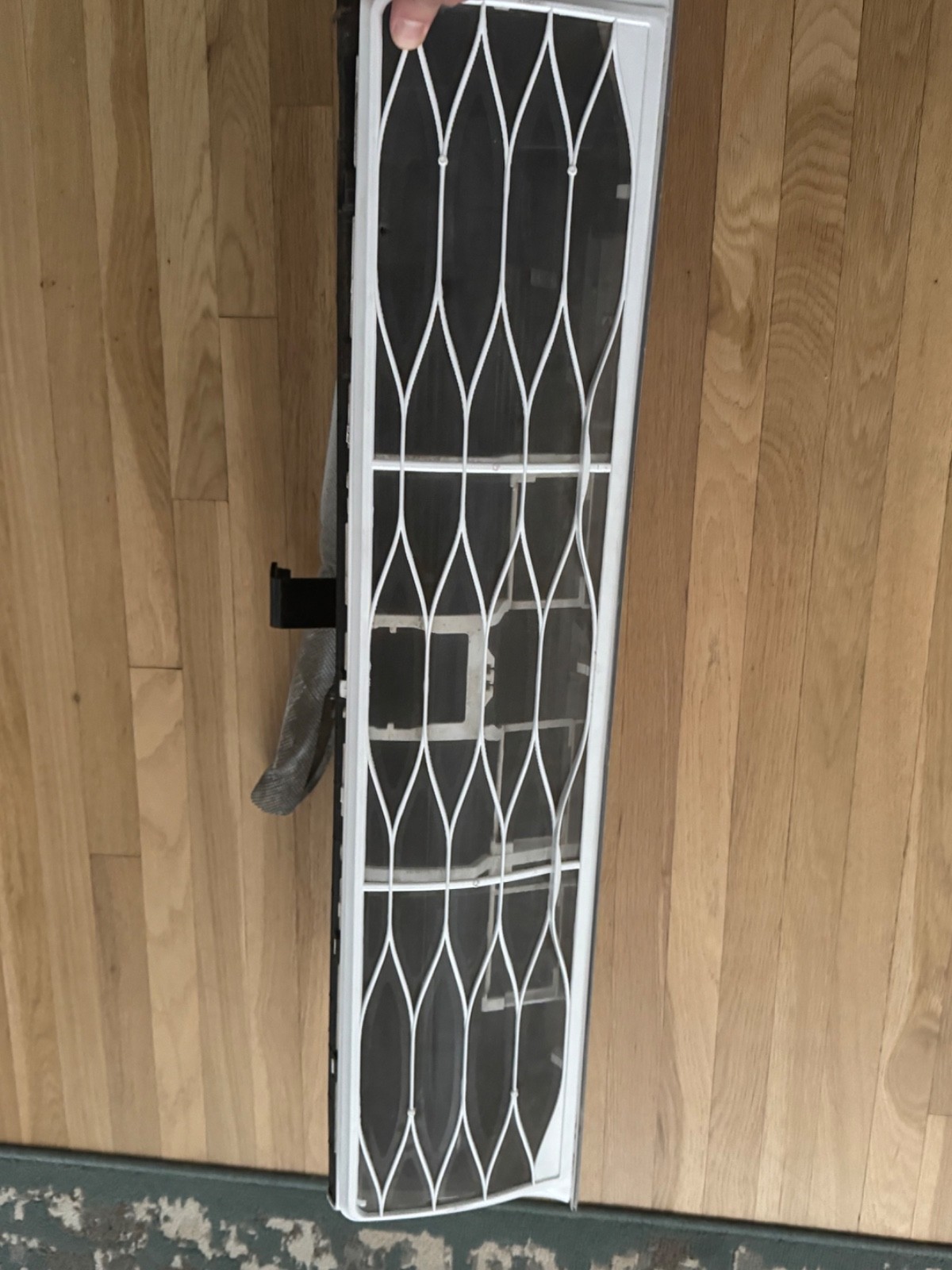 Mini Split 9,000 BTU R410A LG Wall Mount, LSN090HSV5 gallery
