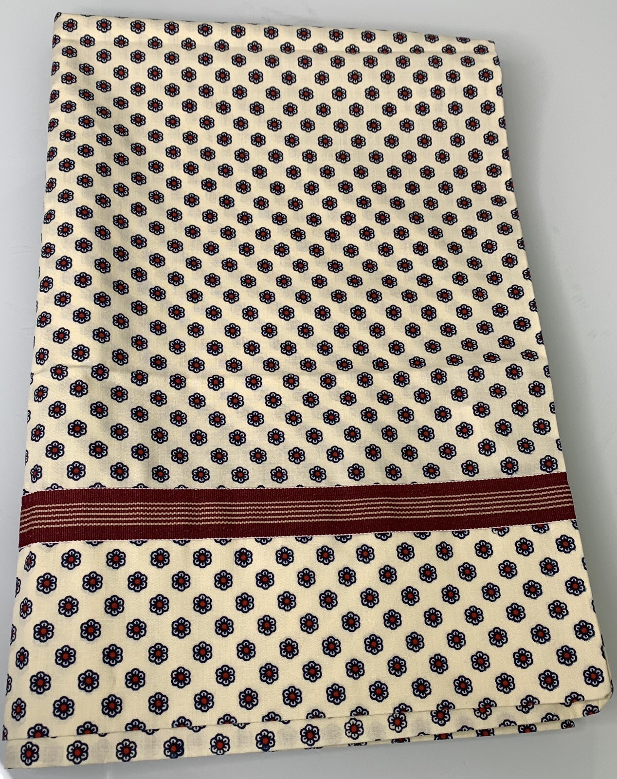 Vintage Fieldcrest Pillowcase Standard Floral Geometric Fine Combed Percale USA gallery