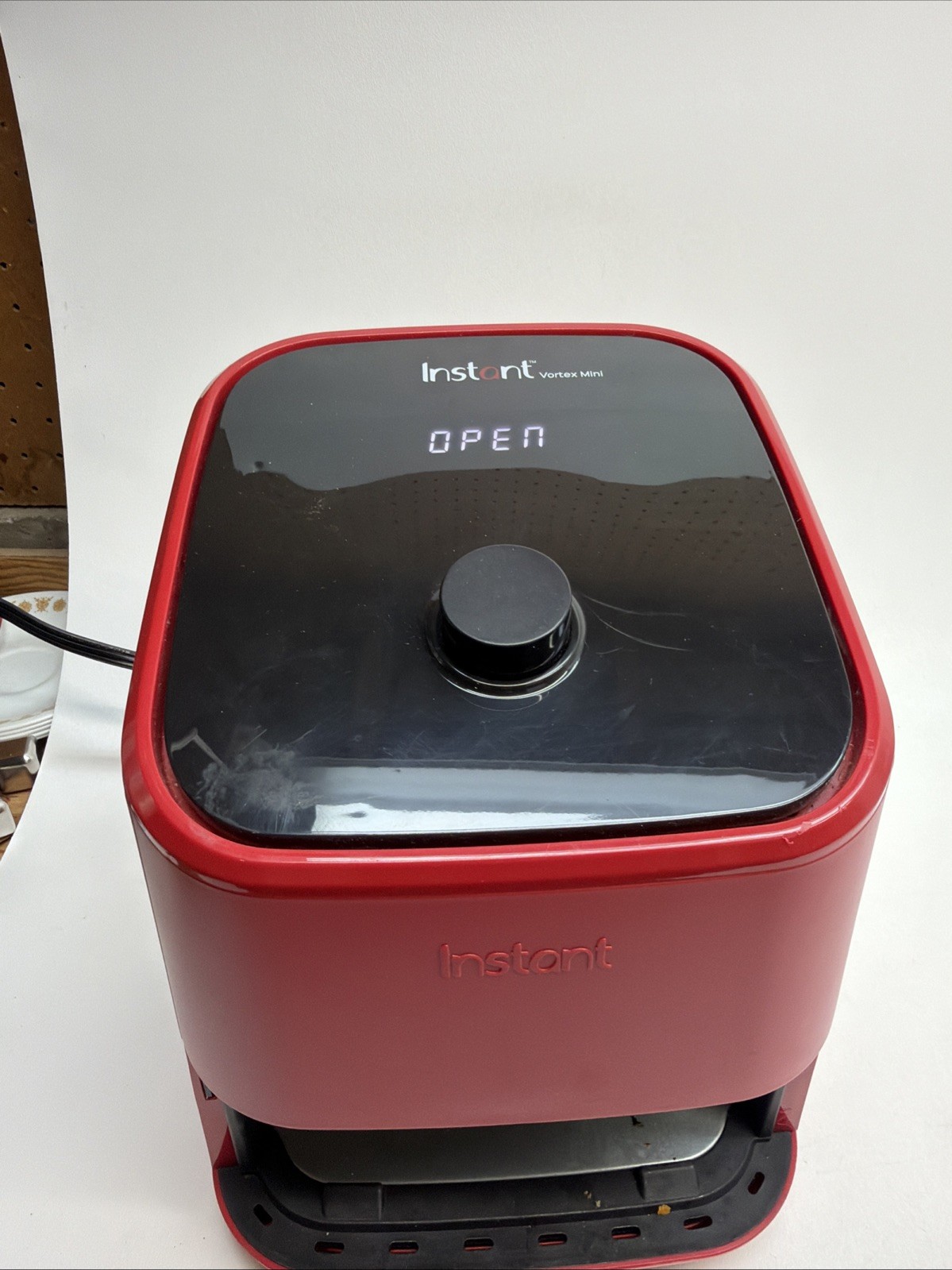 Instant Pot Vortex 2QT Mini Air Fryer 4In1 Bakes/Reheats/Roasts, NO BASKET 🔥 gallery