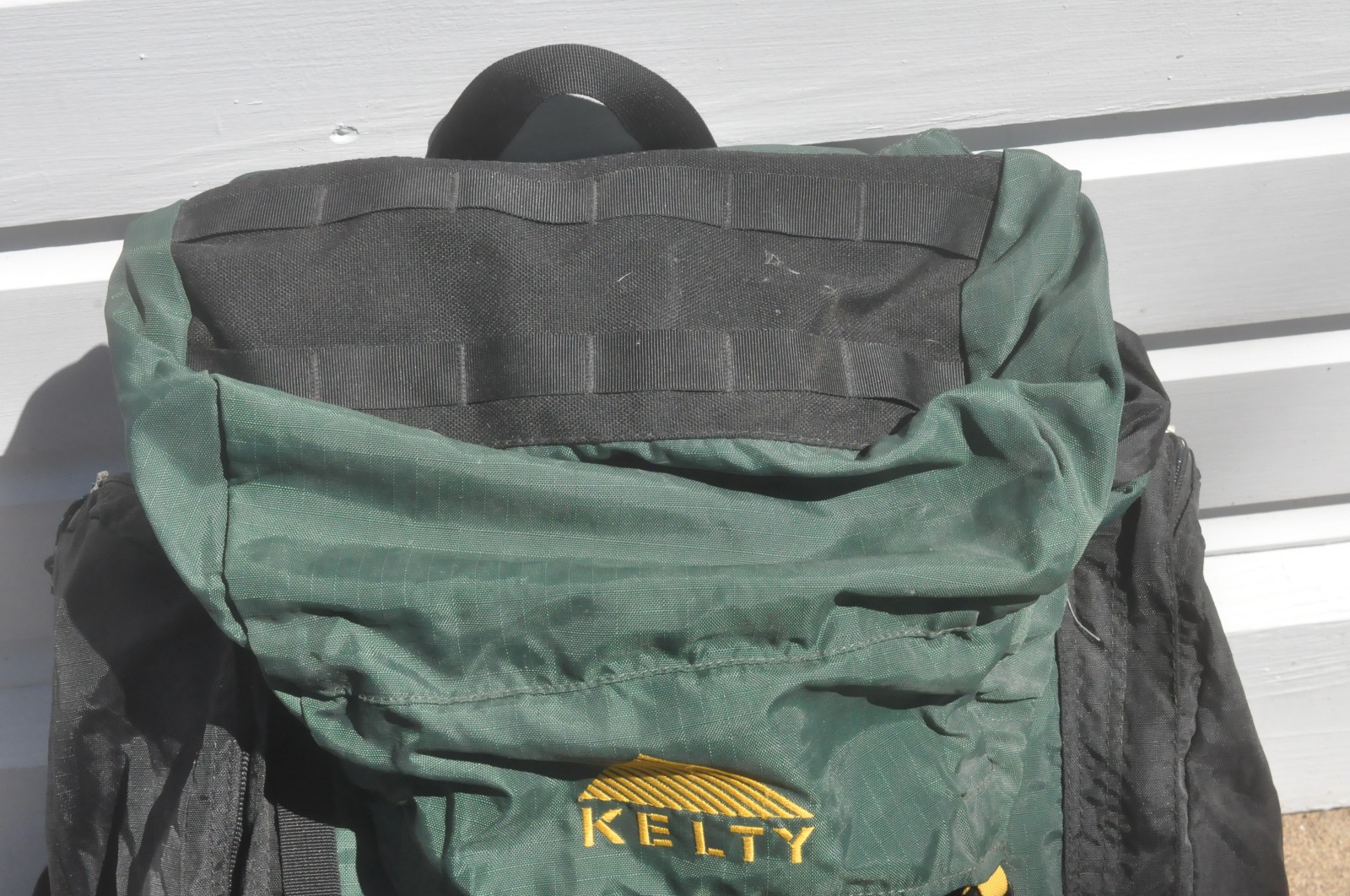Kelty Glacier ~ Backpack ~ Green / Black ~ Internal Frame Pack 4