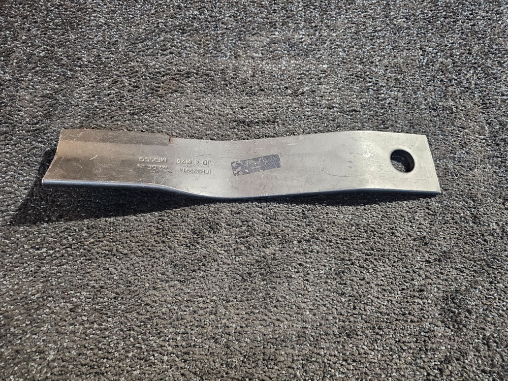 John Deere FH329914 Suction Offset Clockwise Blade For CX15 CX20 E15 FC10R FC15E