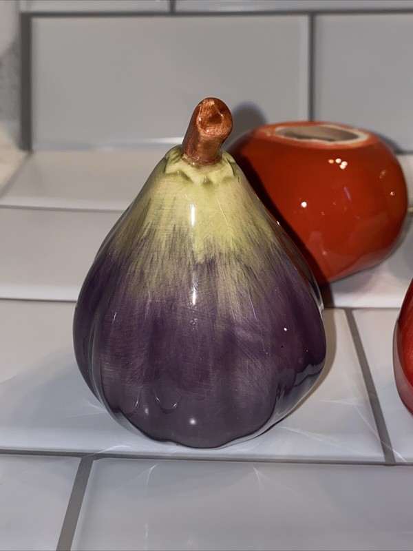 Smith & Hawkens Earthenware Figurines Ceramic Fruit Veg 4 Pc Set Wooden Box Fall gallery