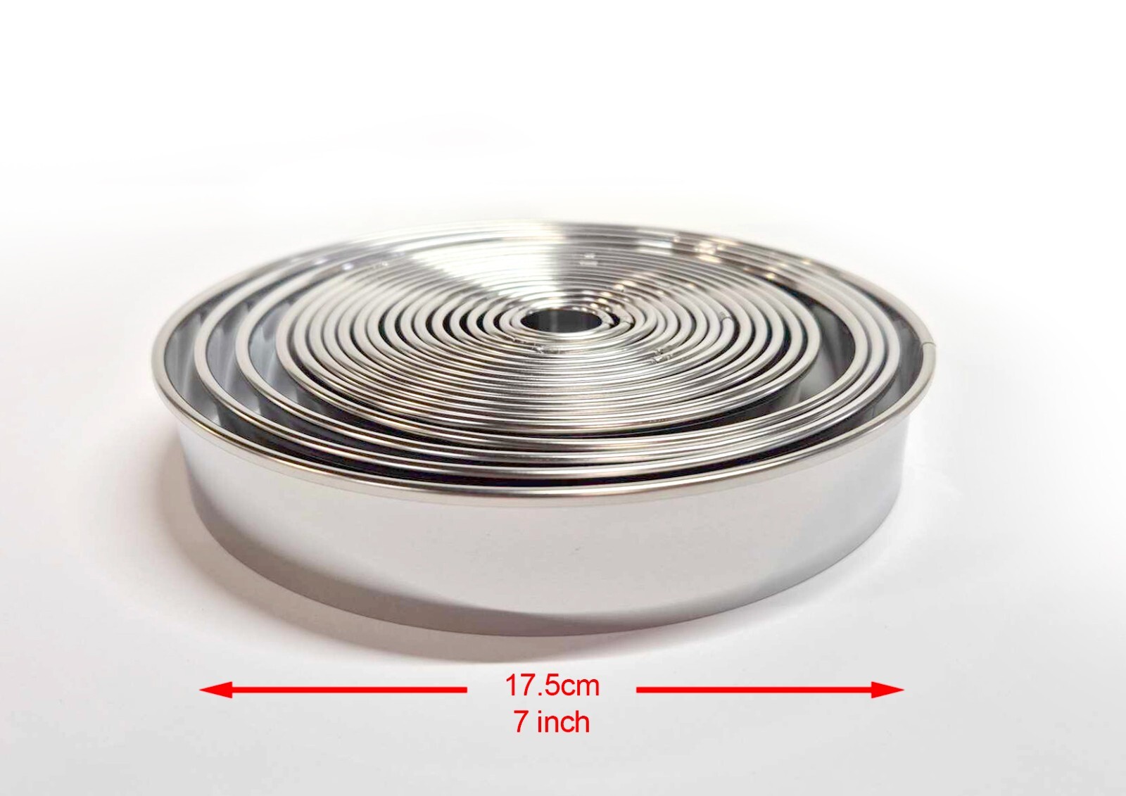Extra large 19 Piece Bright Steel Pastry Cutters. 17.5cm/ 7in to 2cm/ ¾in. gallery
