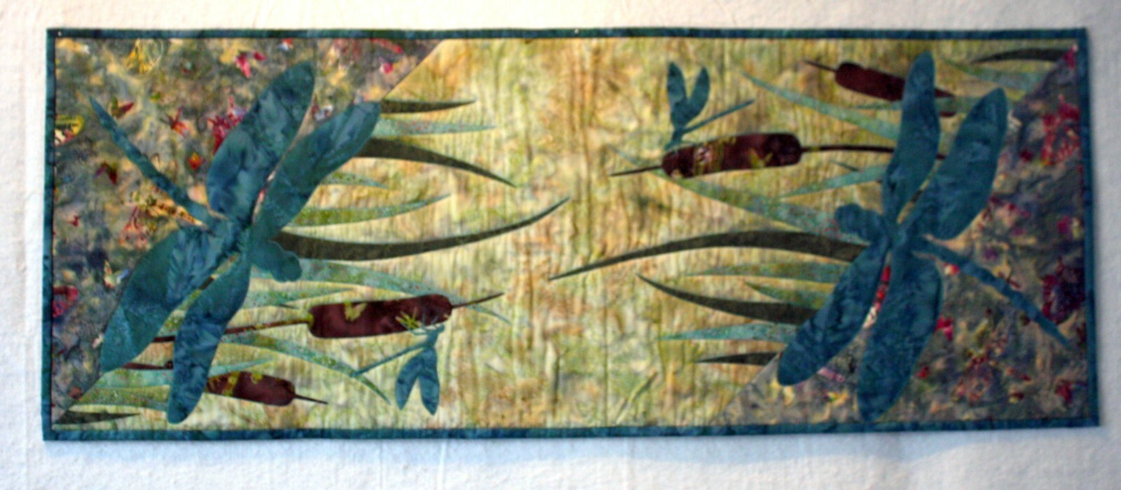 Table Runner " Dragonflies In The Reeds" 39 3/4" x 15 12" HANDCRAFTED NEW gallery