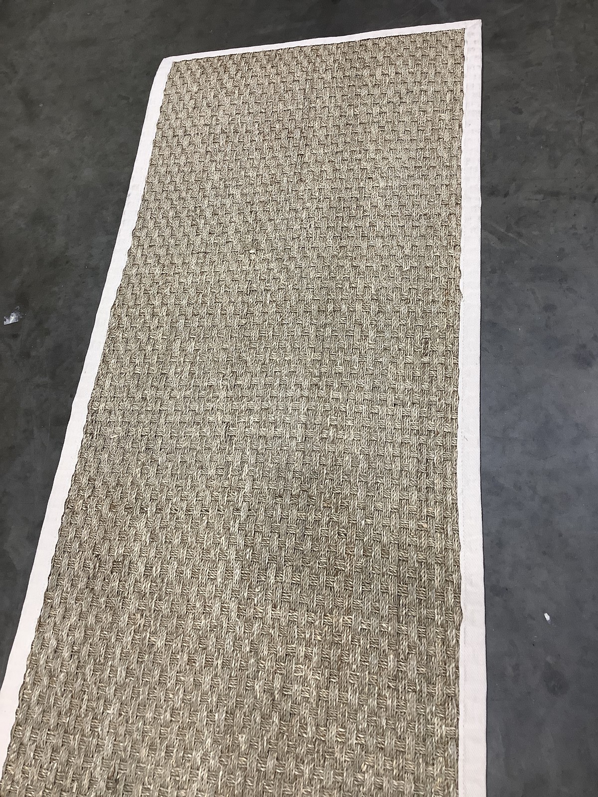 NATURAL IVORY 2'-6" x 8'-0" Binding Stain Rug Reduced Price 1172684336 NF114J-28 gallery