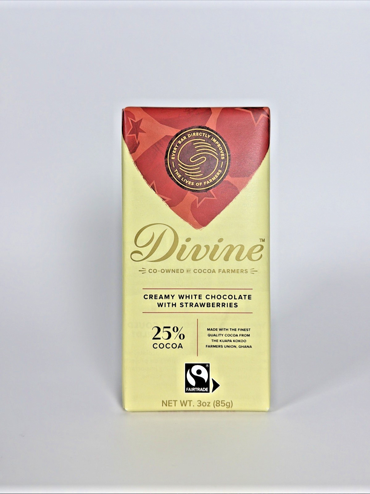 Divine White Chocolate with Strawberries, 25% cocoa - 3.0 oz (85g) gallery