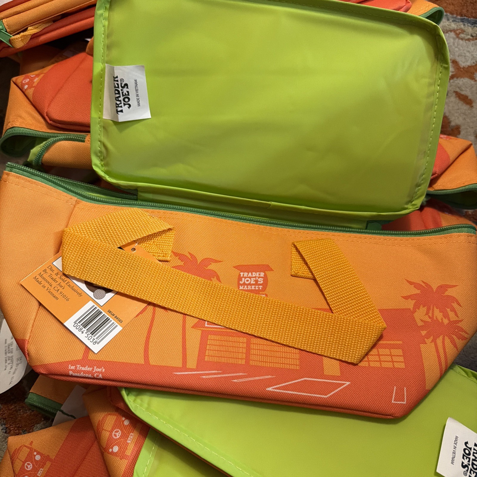 Brand New Trader Joe's Bag Mini Insulated Tote Bag Orange & Green with tags gallery