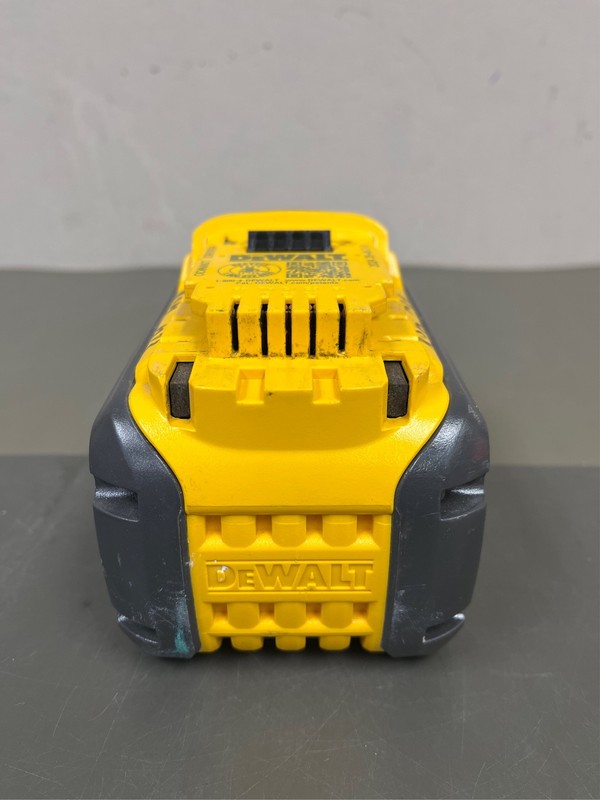 DEWALT FLEXVOLT 20V/60V MAX* Battery, 12.0-Ah (DCB612) gallery