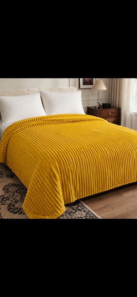 AKMI Textile King Size Plush Ribbed Soft Blanket Yellow