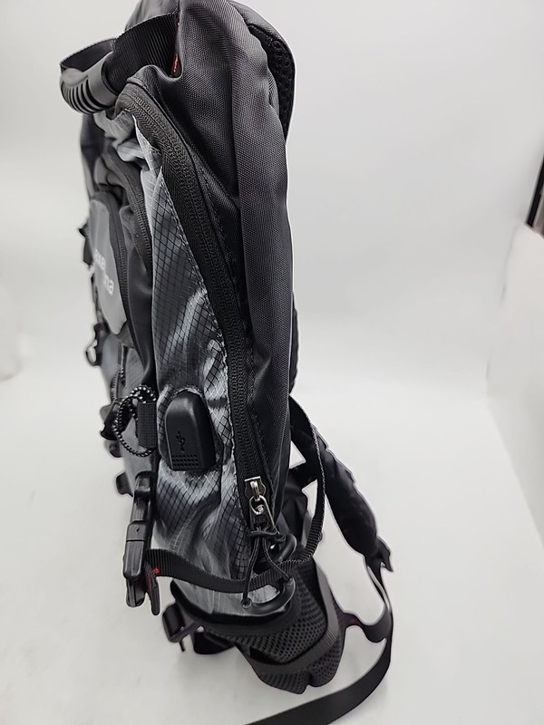 NEW Csaxekecha 40L Travel Hiking Backpack Black/Grey 3