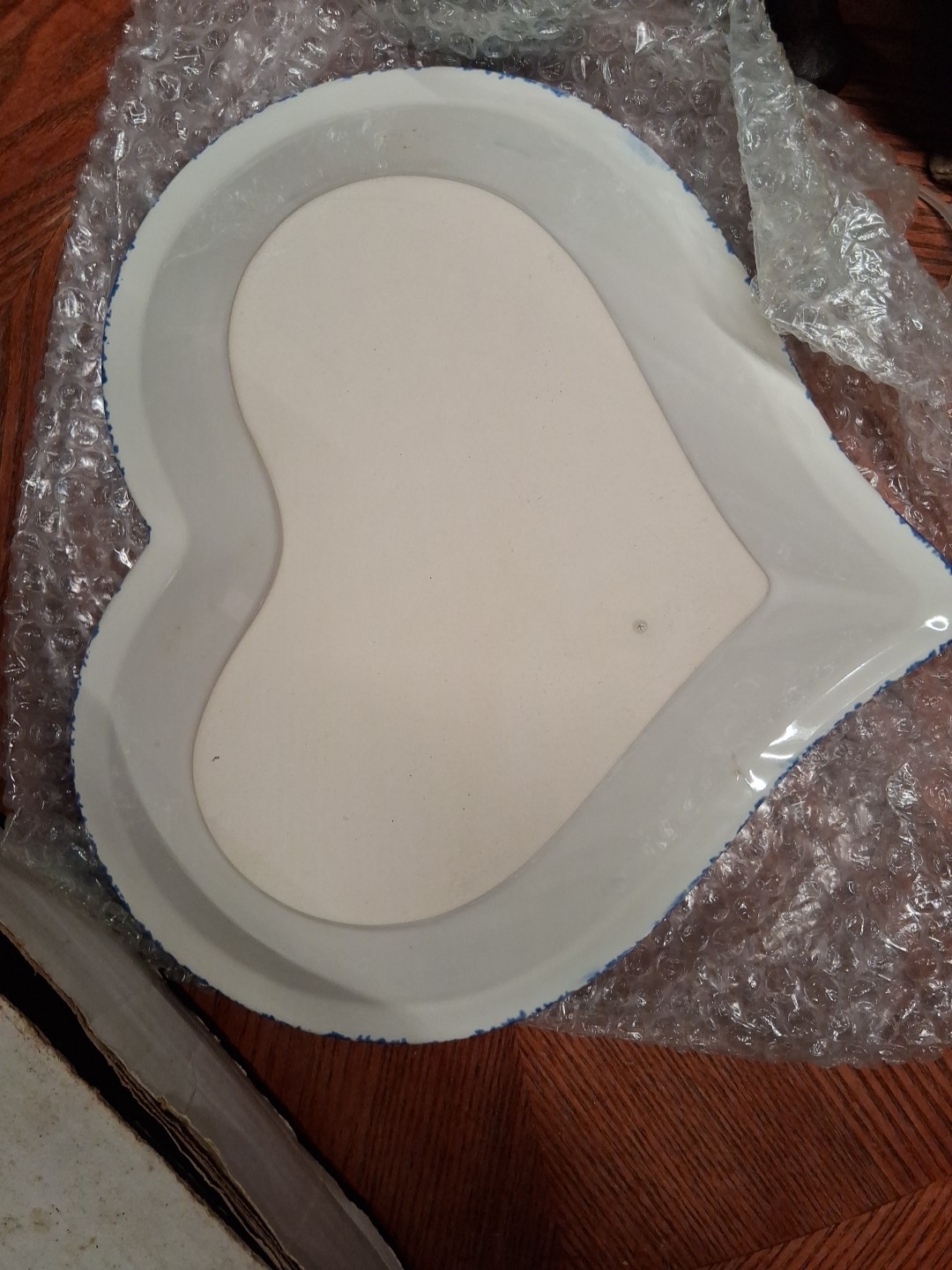 NEW Cookin’ The American Way Stoneware Heart Pie Baker Dish Baking Bakery Vtg gallery