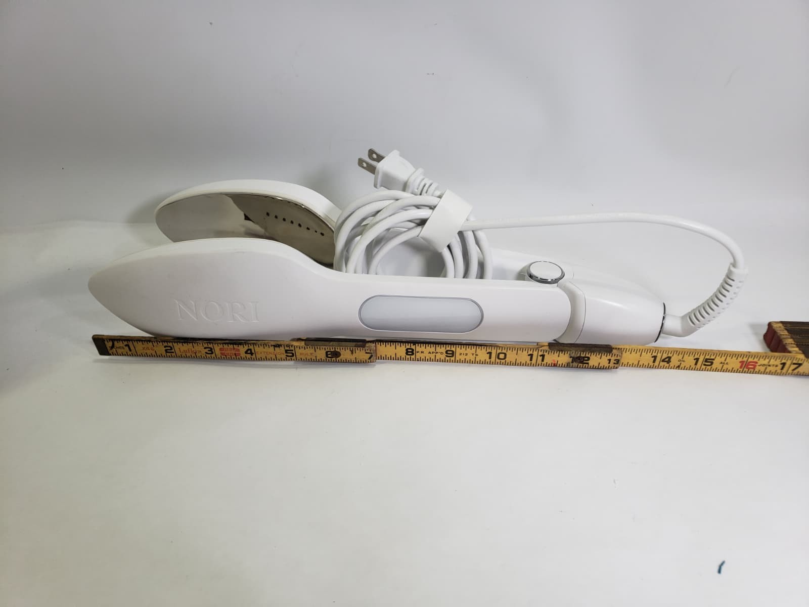 Nori Press Handheld Steam Iron White Compact Lightweight Travel gallery
