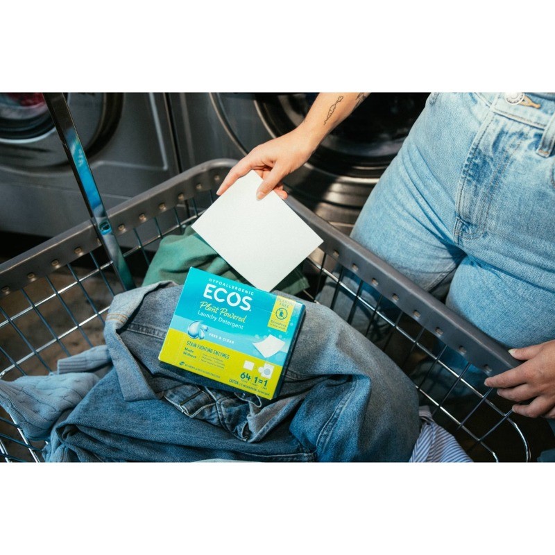 Laundry Detergent Sheets - 7.9oz/64 Loads gallery
