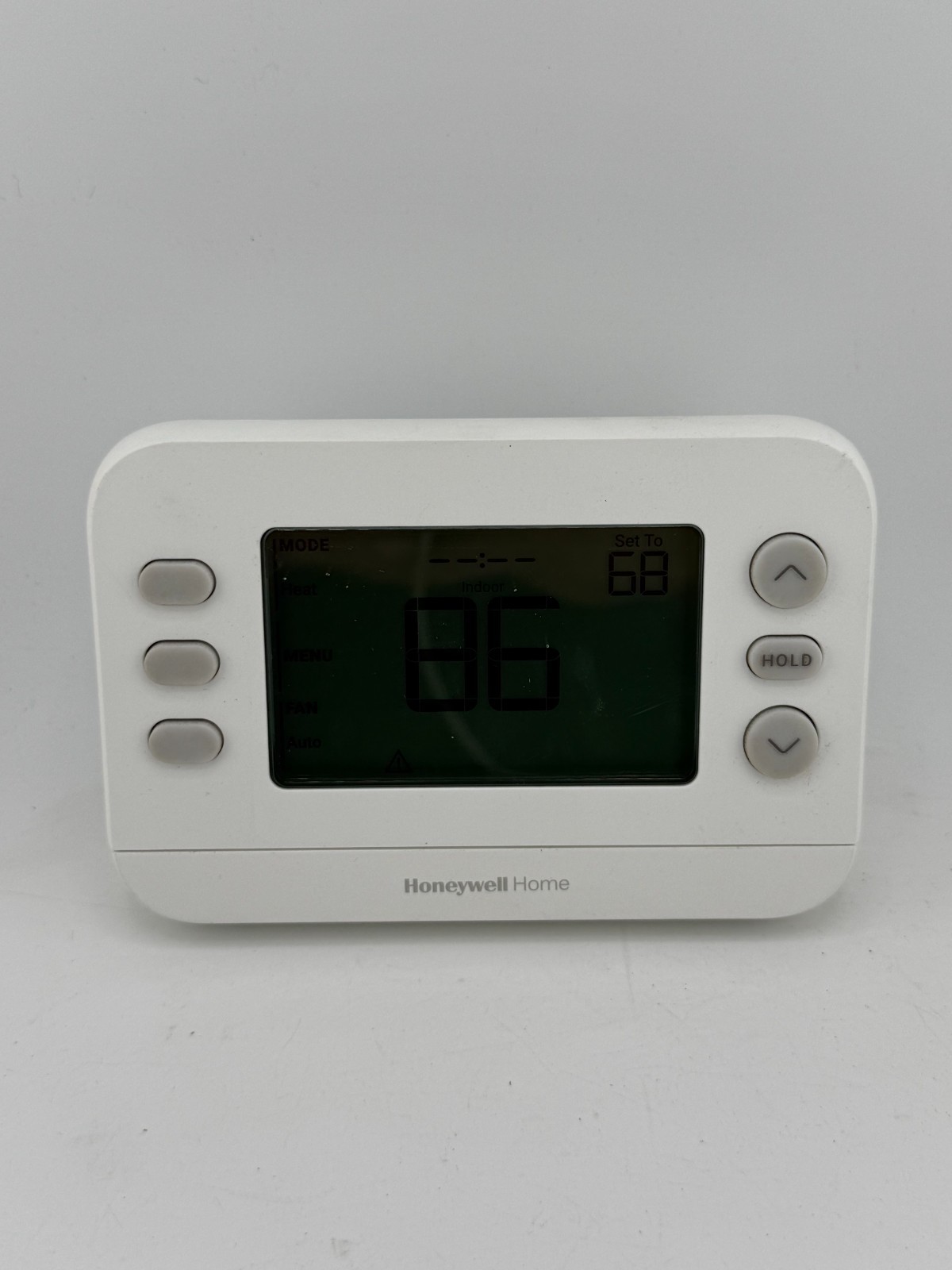Honeywell Home RTH11B X1N Non-Programmable Thermostat 1 Heat 1 Cool Single Stage gallery