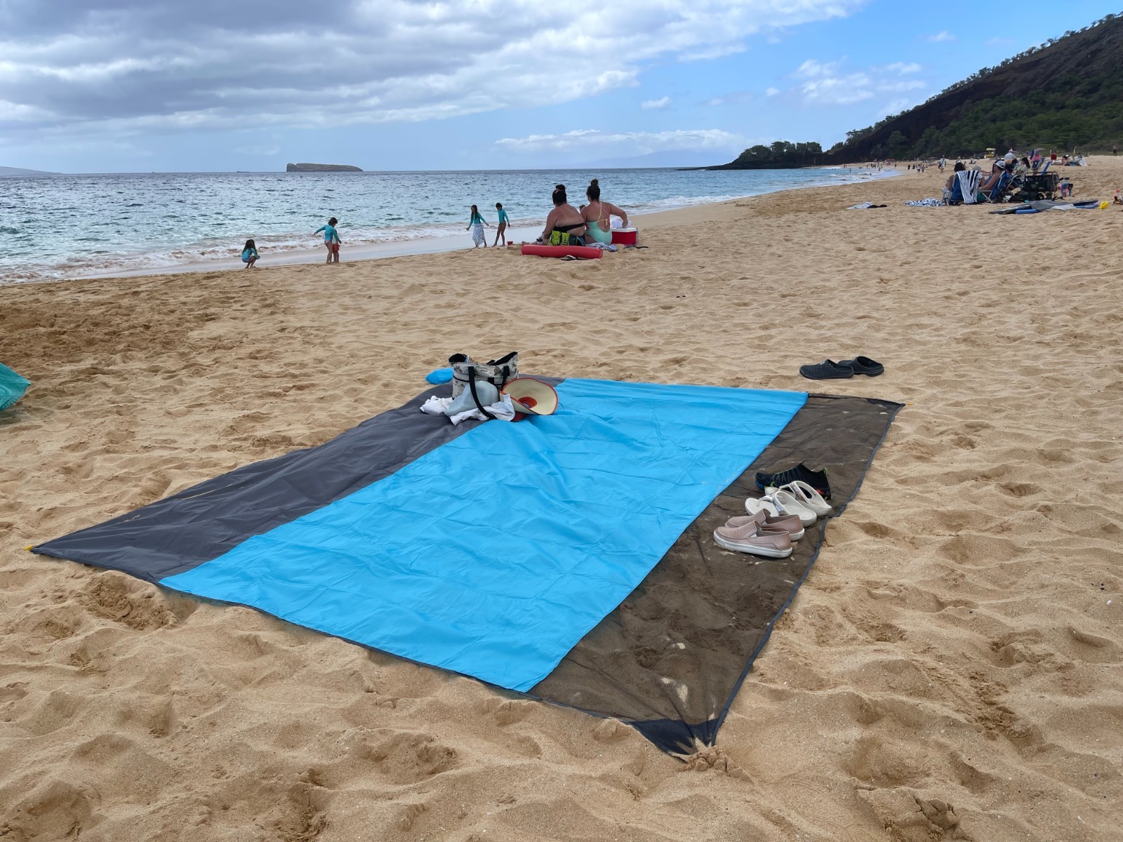 2x Set Beach Blanket Sand Free Waterproof Picnic Blanket Machine Wash 90" X 100" gallery