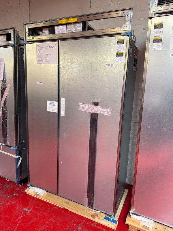 48” Subzero Refrigerator Freezer Panel Ready CL4850SO (New 2024) gallery