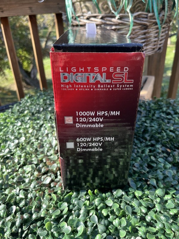 LIGHTSPEED DIGITAL 1000W BALLAST gallery