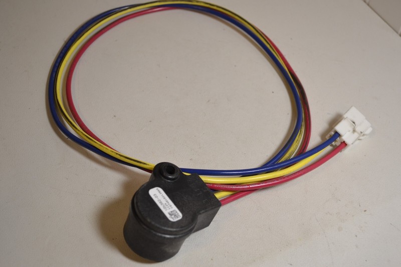 Wiring Harness Molded Plug 3 Pin Compressor Connector 105382-02 gallery