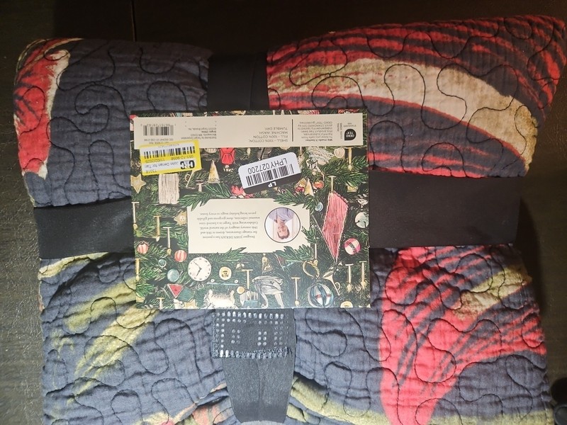 John Derian Target Blanket Quilted Throw Amaryllis Flower Cotton Quilt 2025 NWT gallery