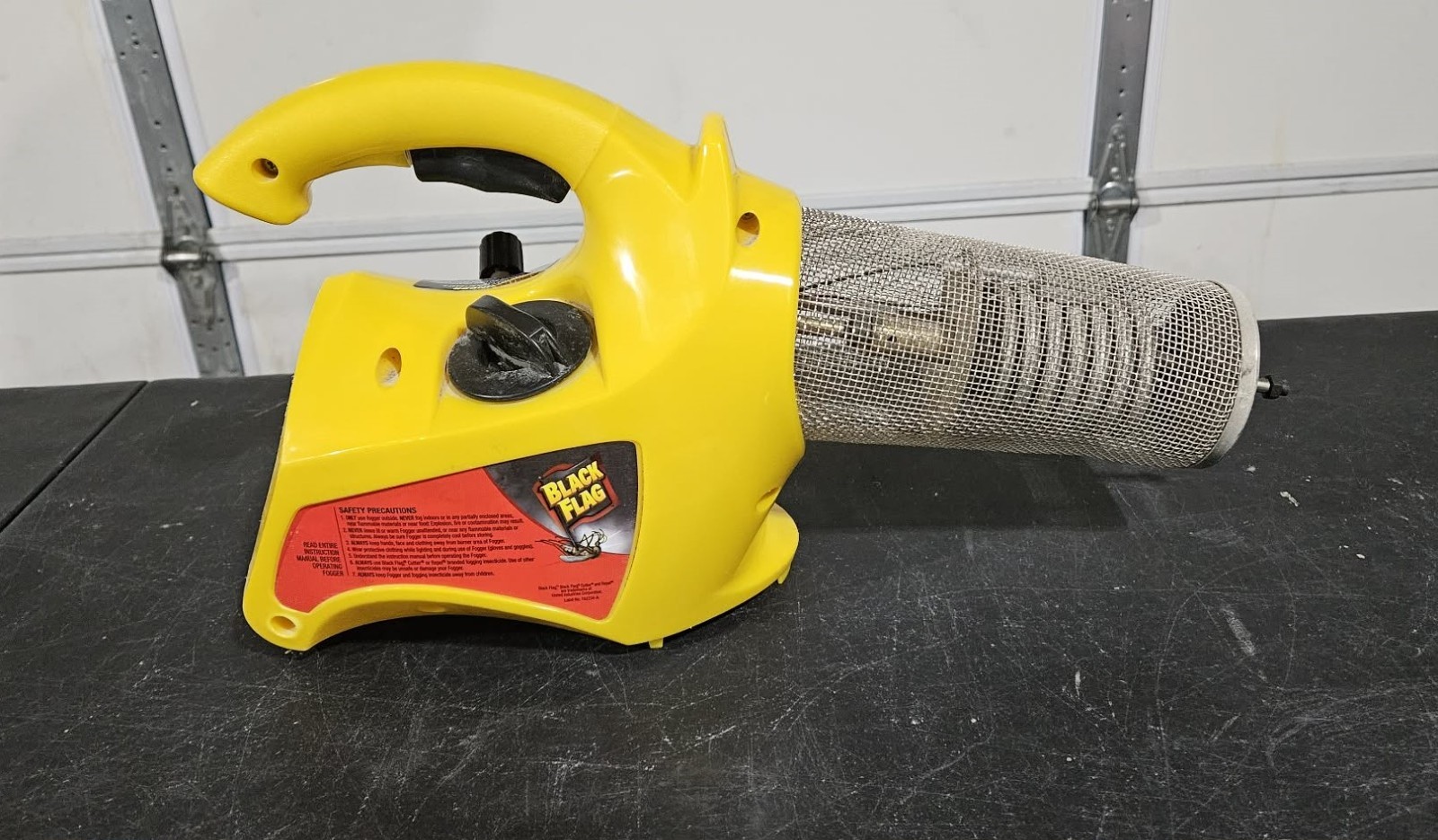 Black Flag - Propane Powered Mosquito & Flying Insect Fogger - GREAT CONDITION gallery