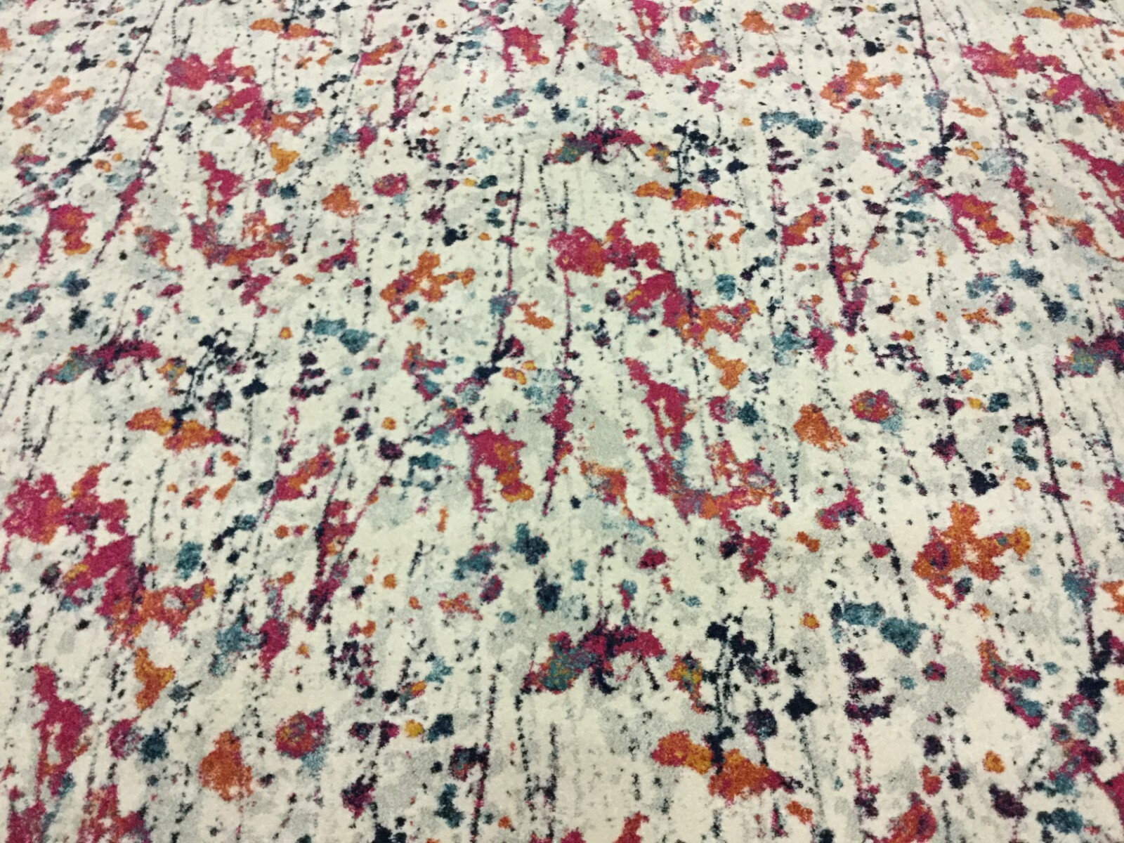 IVORY / RED 9' X 12' Back Stain Rug, Reduced Price 1172637150 EVK284Q-9 gallery