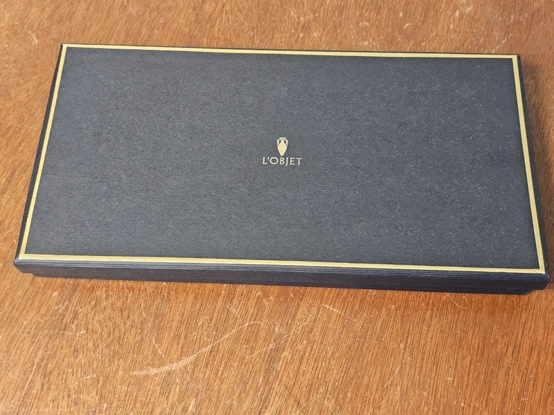L’Objet Crocodile Rectangular Porcelain Tray 12"x6" 24kt Gold Accent NEW In BOX gallery
