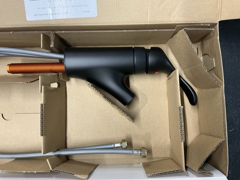 NEW Moen Renzo CA87316BL Pullout Spray Kitchen Faucet Matte Black B181 gallery