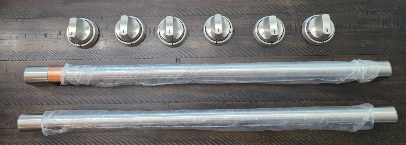 GE CAFE CXFCGHKPMSS HANDLES FOR GAS RANGE BRUSHED STAINLESS new in box gallery