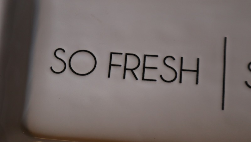 Pottery barn rectangular ceramic tray So Fresh So Clean 14 in x 6 in Home decor gallery