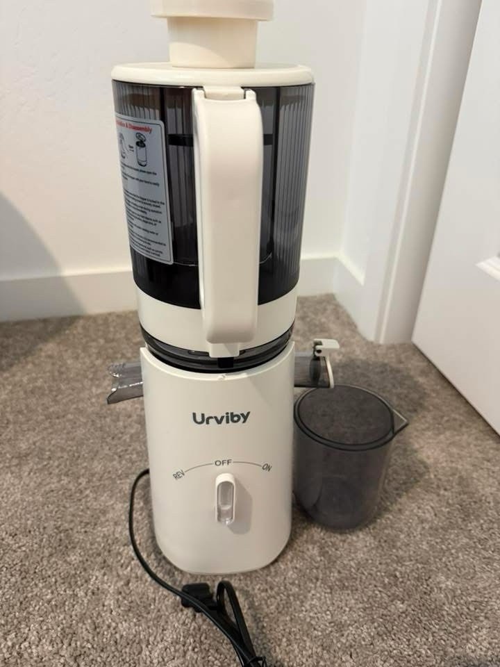 Cold Press Juicer, Updated Masticating Juicer Machines with 5" Feeding Chute gallery