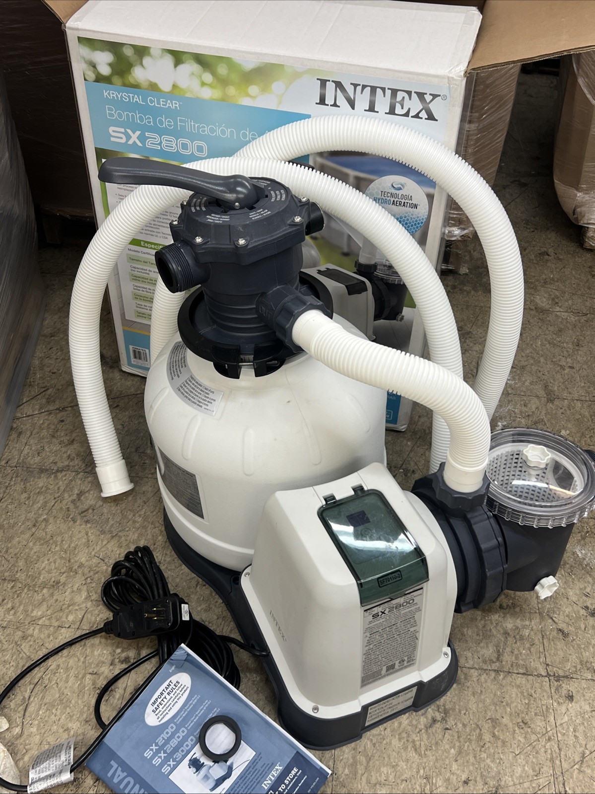 Intex 14 Inch Krystal Clear Sand Filter Pump 2800 Gph Flow Rate GFCI 26647EG gallery