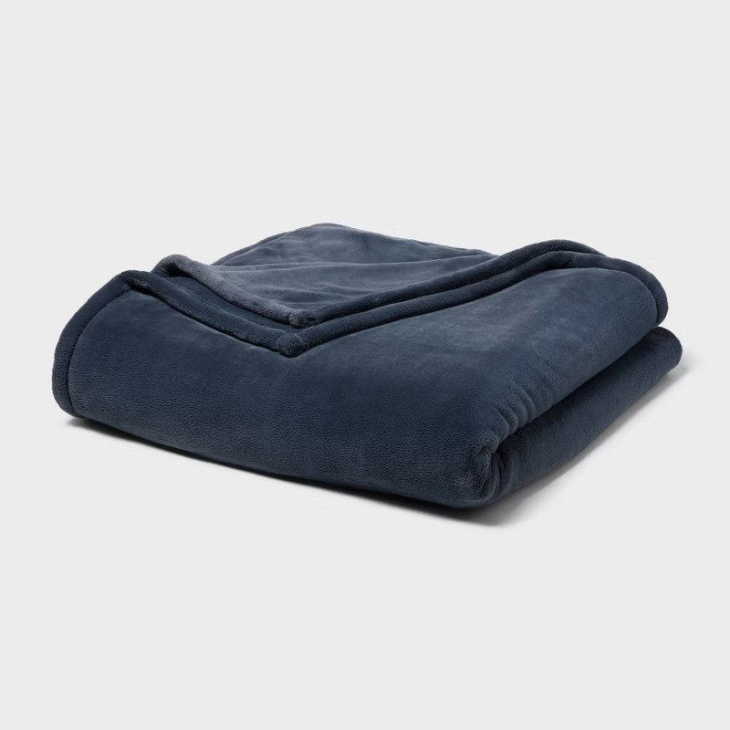 Ultra Plush Blanket - Threshold gallery