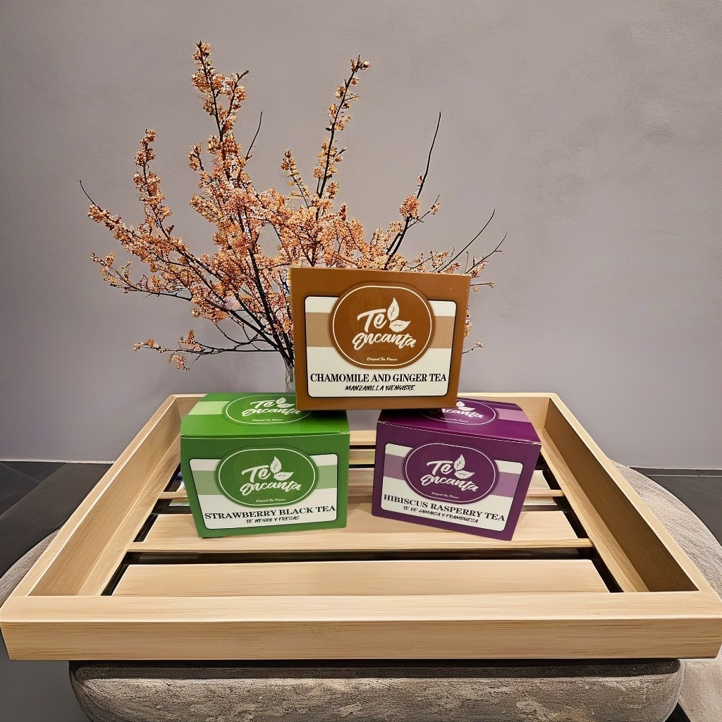 Bundle Pack, CHAMOMILE AND GINGER / STRAWBERRY BLACK TEA/ HIBISCUS RASPBERRY TEA gallery
