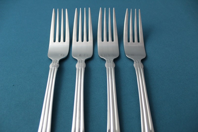 Wallace CONTINENTAL REGENCY Dinner Forks (Set of 4) Glossy 18/10 Ribbed 7 3/4" gallery