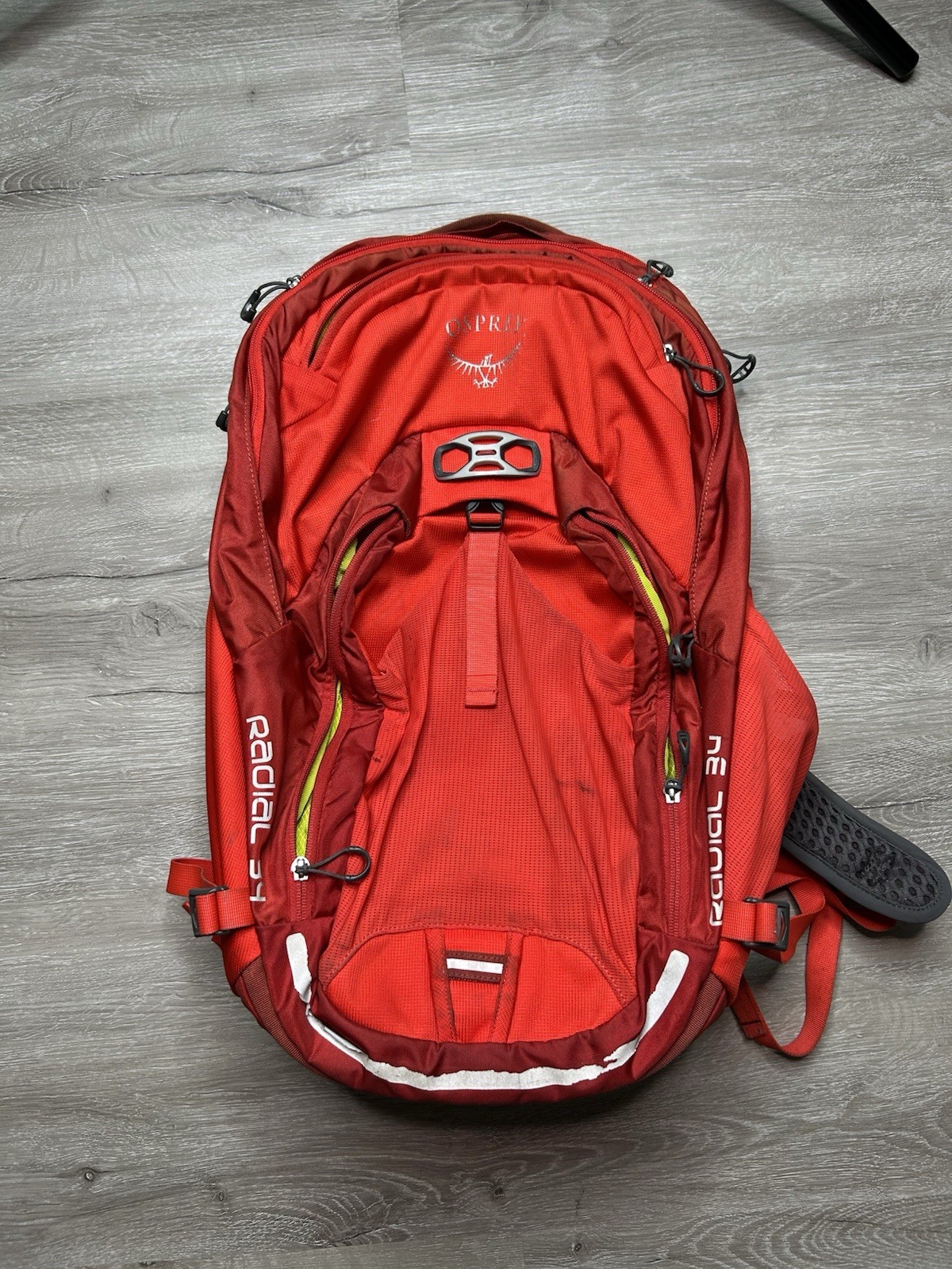 Osprey Radial 34 Backpack Red Commuter