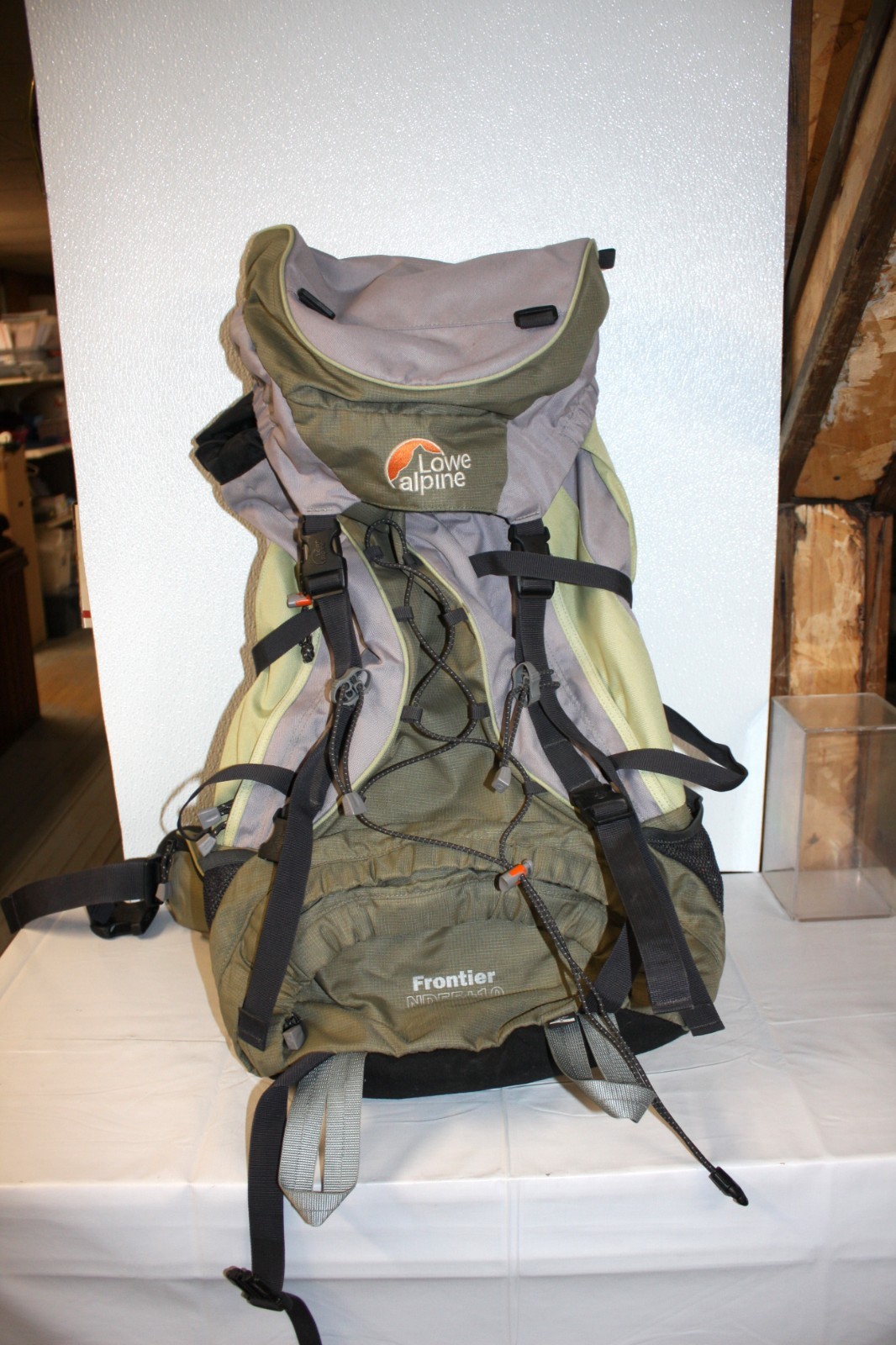 Lowe Alpine Frontier ND55+10 Pack Green/Gray 4