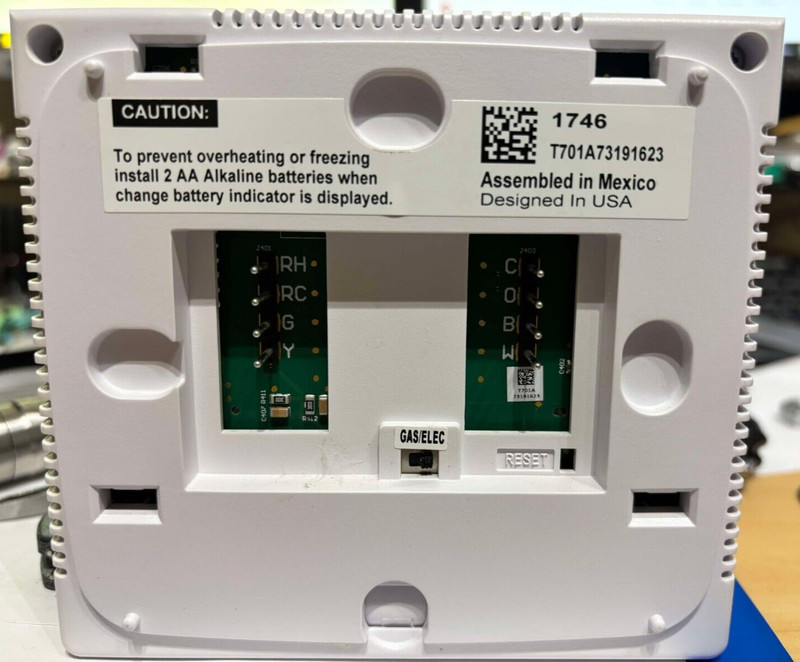 Pro1 T701 Low Voltage Non-Programmable Thermostat gallery