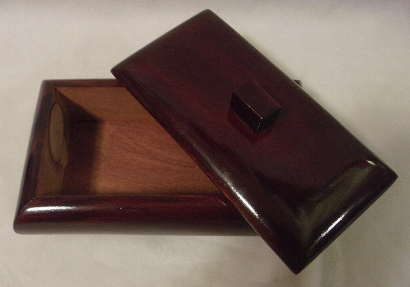 HANDCRAFTED VINTAGE SOLID WOOD KEEPSAKE BOX - Cherrywood Lacquer Finish gallery