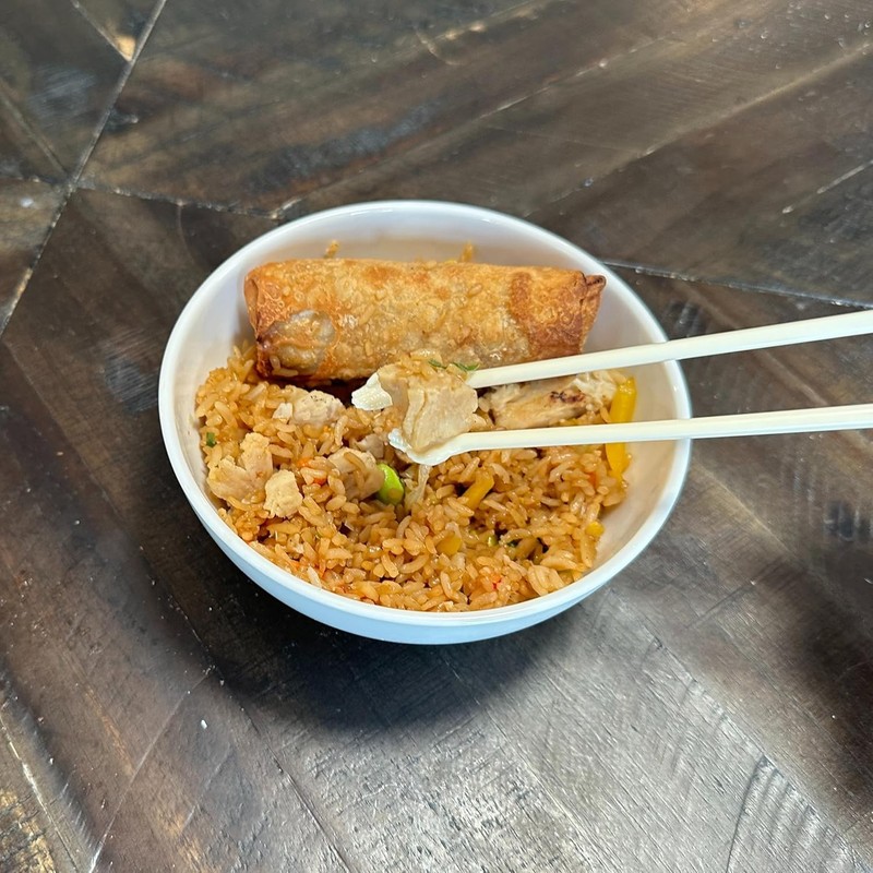 Helping Hands Chopsticks - Reusable Plastic Tiny Hands - Trick GaG Joke Novelty gallery