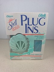 Vintage Glade Plug Ins Shell Design Island Breeze Warmer and Cartridge 1991
