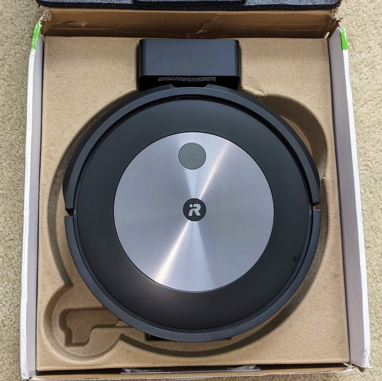 iRobot Roomba j7 (7150) Wi-Fi Connected Robot Vacuum gallery