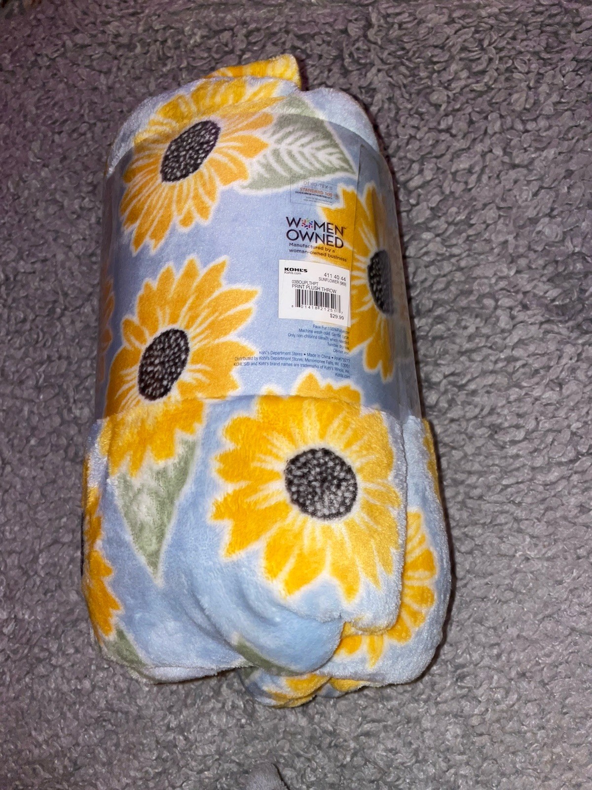 The Big One Plush Oversized Floral Throw Blanket Yellow Sunflowers, 5 ft x 6 ft gallery