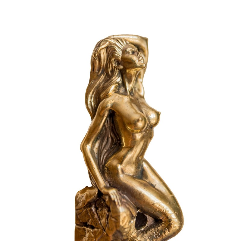 Mermaid Wall Hook: Antique brass design, sturdy ideal for robes and towels gallery