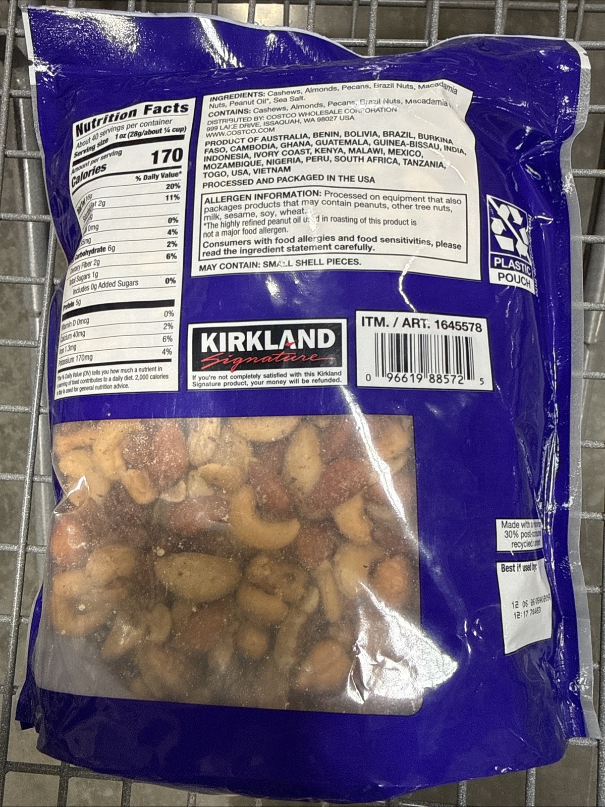 Kirkland Signature Extra Fancy Salted Mixed Nuts 40 Oz (2.5 lb) EXP 02/2027 gallery